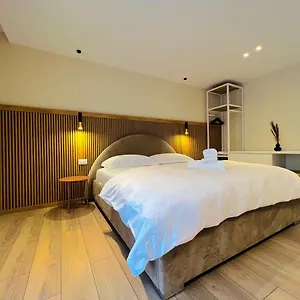 https://city-center-hideaway.albaniahotels.org
